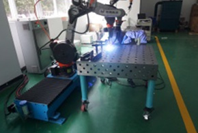 铝焊接机器人特种焊接